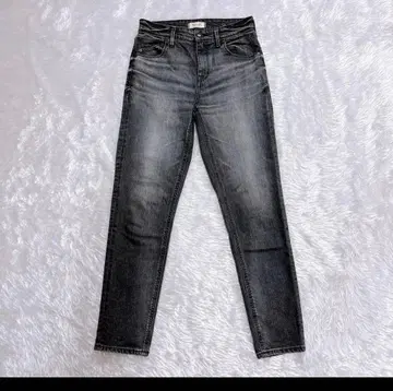 YANUK Ruth 야누크 루스 슬림 테이퍼드 데님 UGY 24