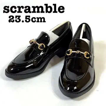 [ 재고 처분품 ] scramble 통굽 비트 로퍼 힐 에나멜