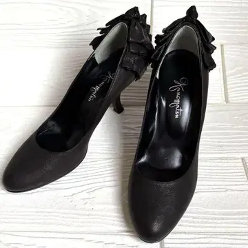 컨디션 최상 긴자 카네마츠 리본 포함 블랙 펌프스 23.5cm 초대 파티