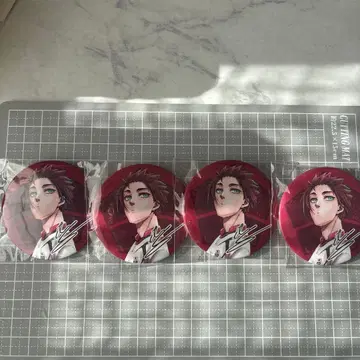 이토시 사에 28권 특장판 캔뱃지 5점