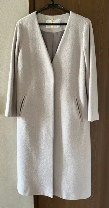 내추럴 뷰티 베이직 v 코트 노카라 코트