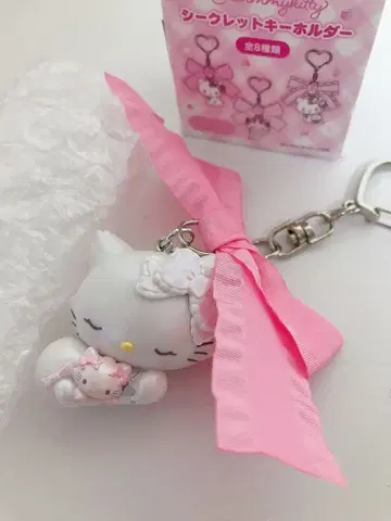 산리오 키티 시크릿 키링 허니큐트 핑크 화이트