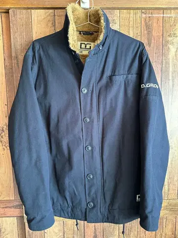 D.GRo 방한 코트 N-1 스타일