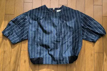 두브르메종 퍼프 슬리브 풀오버