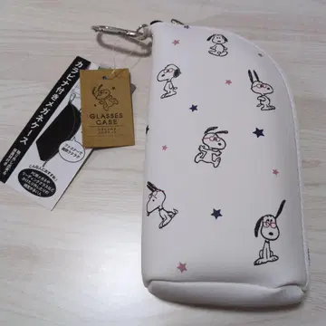 스누피 안경 케이스 화이트 핑크