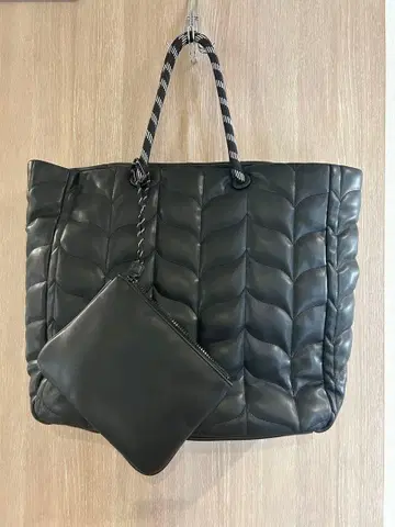 OPAQUE.CLIP 오쿠사 나오코 퀼팅 빅 토트 파우치 포함 새상품급