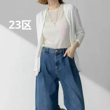 멀티 기능 시어 숏 가디건 화이트 미사용 새상품 완판템