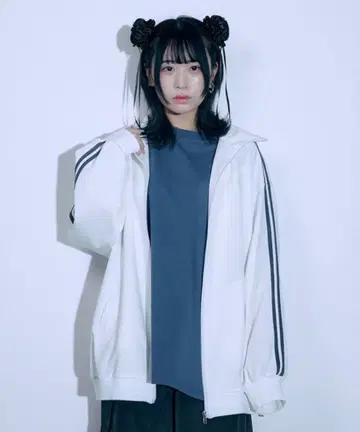 Whinny 카리스마 니트 저지