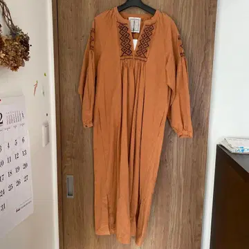 자수 오렌지 롱 원피스