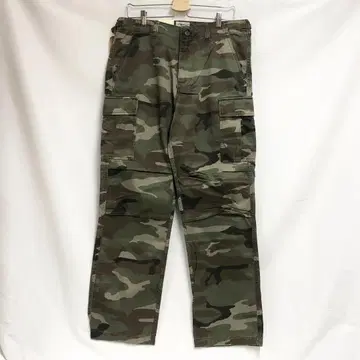 미사용 새상품 AVIREX (아비렉스) 카고 팬츠 XXL 카모플라주