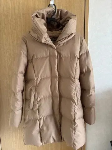 BEAUTY&YOUTH 후드 부착 다운 자켓 M 사이즈