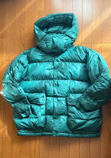DAIWAPIER39 다운 자켓 그린 후드 부착