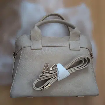 ANAP 베이지 합성 피혁 핸드백