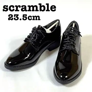 [재고 처분품] scramble 레이스업 슈즈 에나멜 펌프스