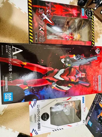 에반게리온 피규어 세트