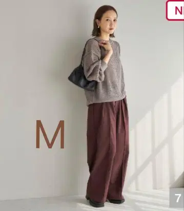 미사용 새상품 다나카 리나 치노 와이드 턱 팬츠 다크 브라운 M