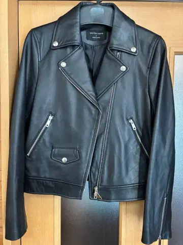 UNITED TOKYO 라이더스 블랙 사이즈 2