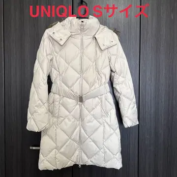 아이보리 퀼팅 롱다운 코트