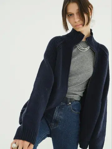 포켓 집 니트 탑