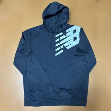 New Balance 블랙 후드티 후드 부착