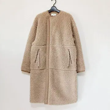 컨디션 최상 HYKE 하이크 보아 롱 코트 빅 실루엣 라이트 베이지