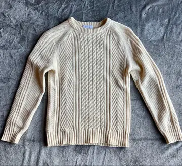 에디피스 EDIFICE 아이보리 케이블 짜임 니트