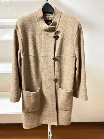 레리안 울 코트