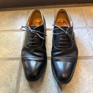 Dainite 블랙 레이스업 드레스 슈즈