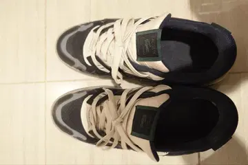 라코스테 LACOSTE 스니커즈