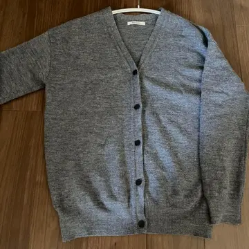 Whim Gazette 그레이 밀라노 리브 가디건