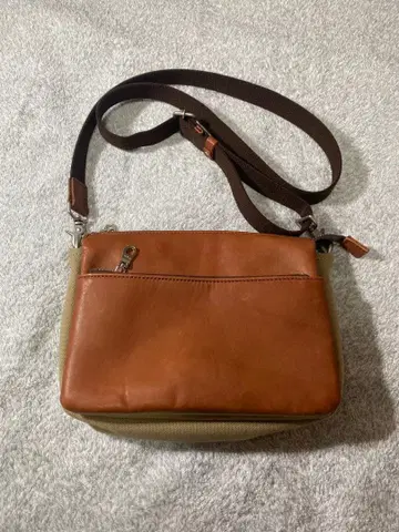 BAGGY PORT 배기포트 숄더백