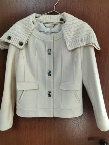 아이보리 리브 니트 옷깃 자켓