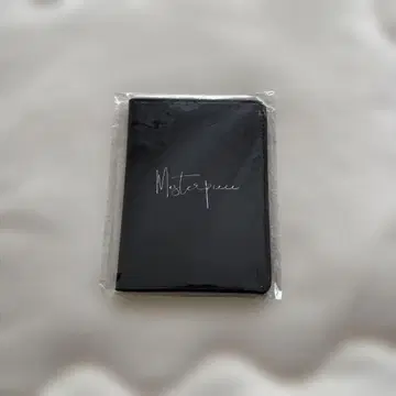 MISAMO Masterpiece 여권 케이스 미사모 TWICE 공식