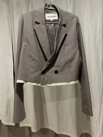 숏 기장 크롭 테일러드 자켓