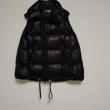 sacaiIuck 블랙 다운 베스트 슬리브리스 벌룬 사이즈 2