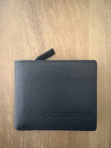 캘빈 클라인 접이식 지갑 블랙
