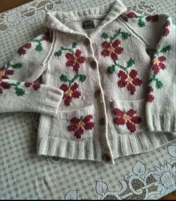 꽃무늬 니트 짜임 가디건