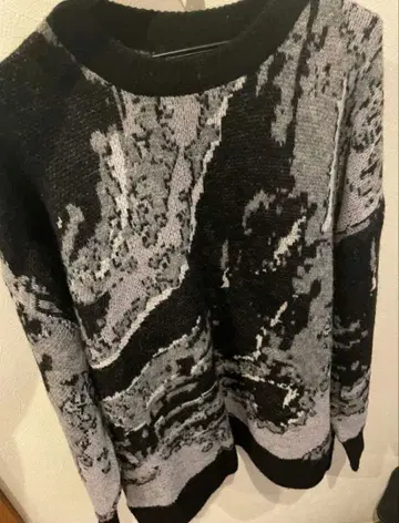 HARE 하레 프리 사이즈 니트 패턴 블랙 그레이 계열 무늬