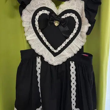 baby the stars shine bright 하트 에이프런 블랙