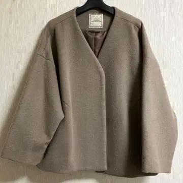 JENASIS 지나시스 코트 아우터