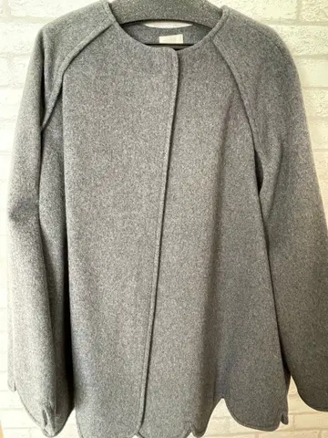 [컨디션 최상] Cygne 스캘럽 케이프 코트