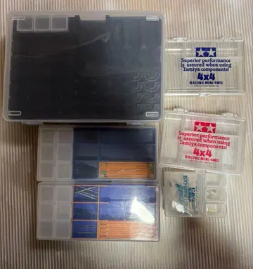 타미야 미니 사륜구동 부품 케이스 묶음 판매