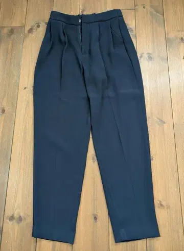 [새상품급] STATE OF MIND 테이퍼드 팬츠 턱 밴딩 네이비