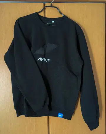 Avicii 트레이닝복 블랙 M