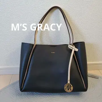 M'S GRACY 엠즈 그레이시 블랙 토트백 참 포함