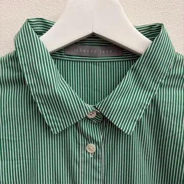 새상품급 띠어리 Theory luxe 상큼한 그린 셔츠 사이즈 40