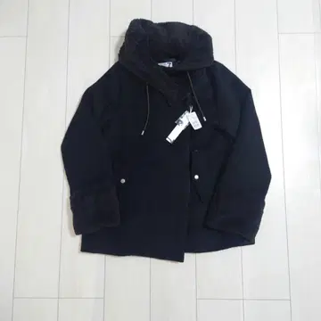 soeur7 소매 보아 후디 숏코트 블랙