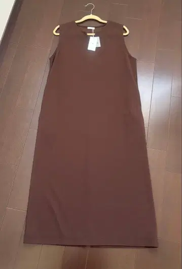 새상품 어반 리서치 원피스 스커트