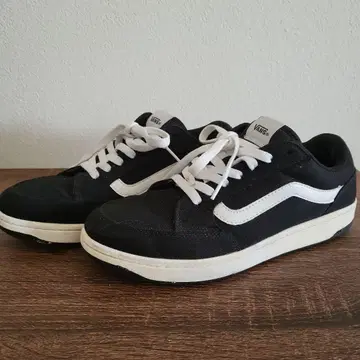 VANS 블랙 스니커즈 26.5cm