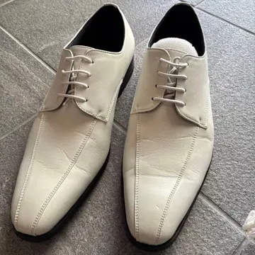 화이트 드레스 슈즈 26.5 EEE